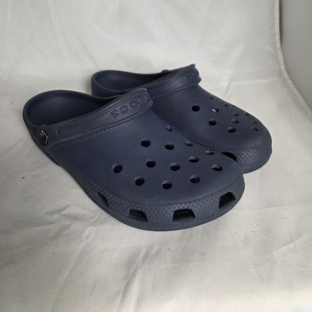 Crocs Classic Clogs Womens 8 Blue Slip On Lightweight Comfort Casual Shoes